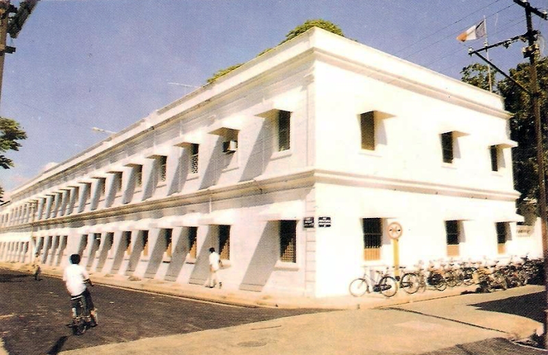 06-18 - Pondichery - lycee francais - 1